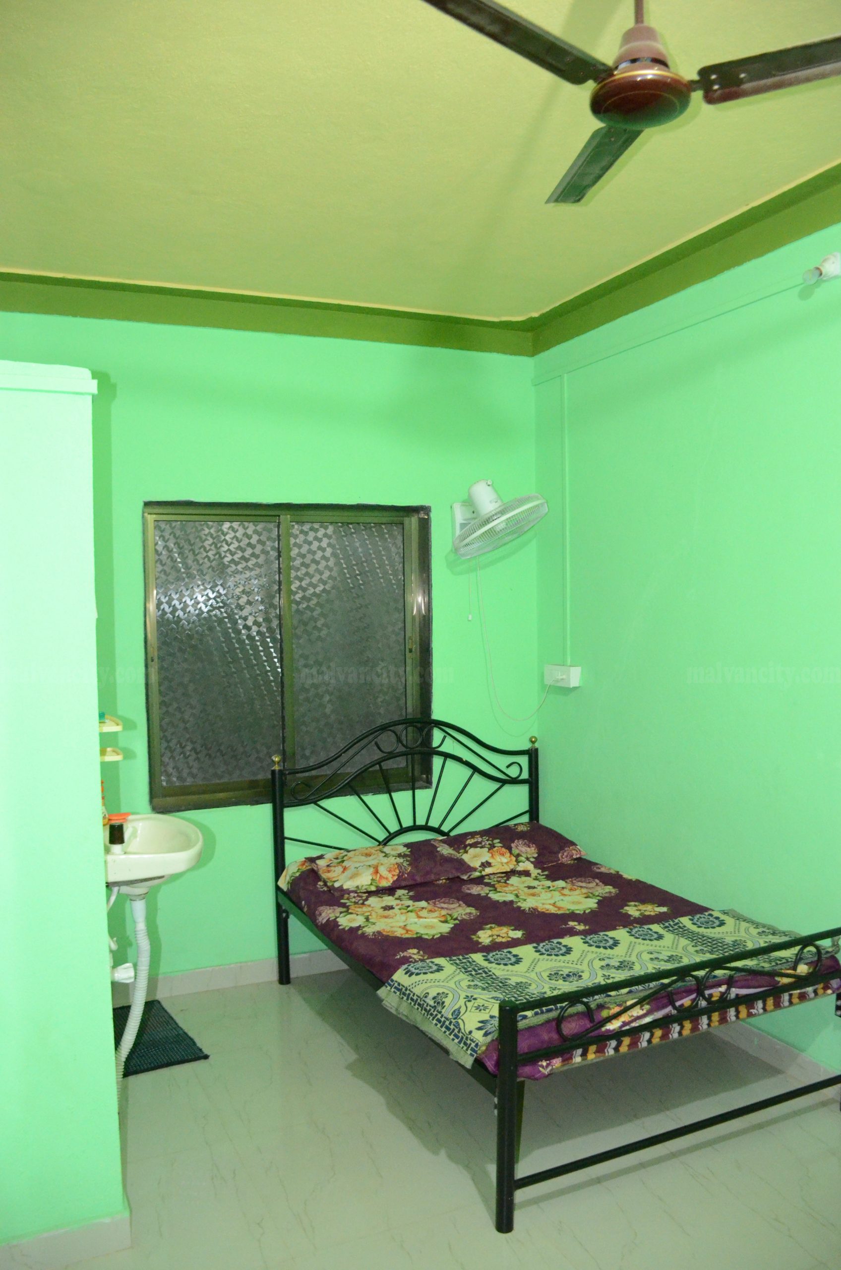 Garudzep Nyahari Niwas - Budget Non Ac Rooms In Tarkarli