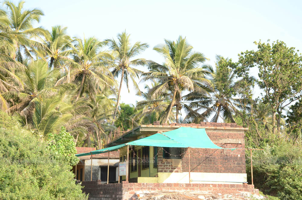 Vitthaal-Rakhumai-Resort-Exterior-View-from-beach01